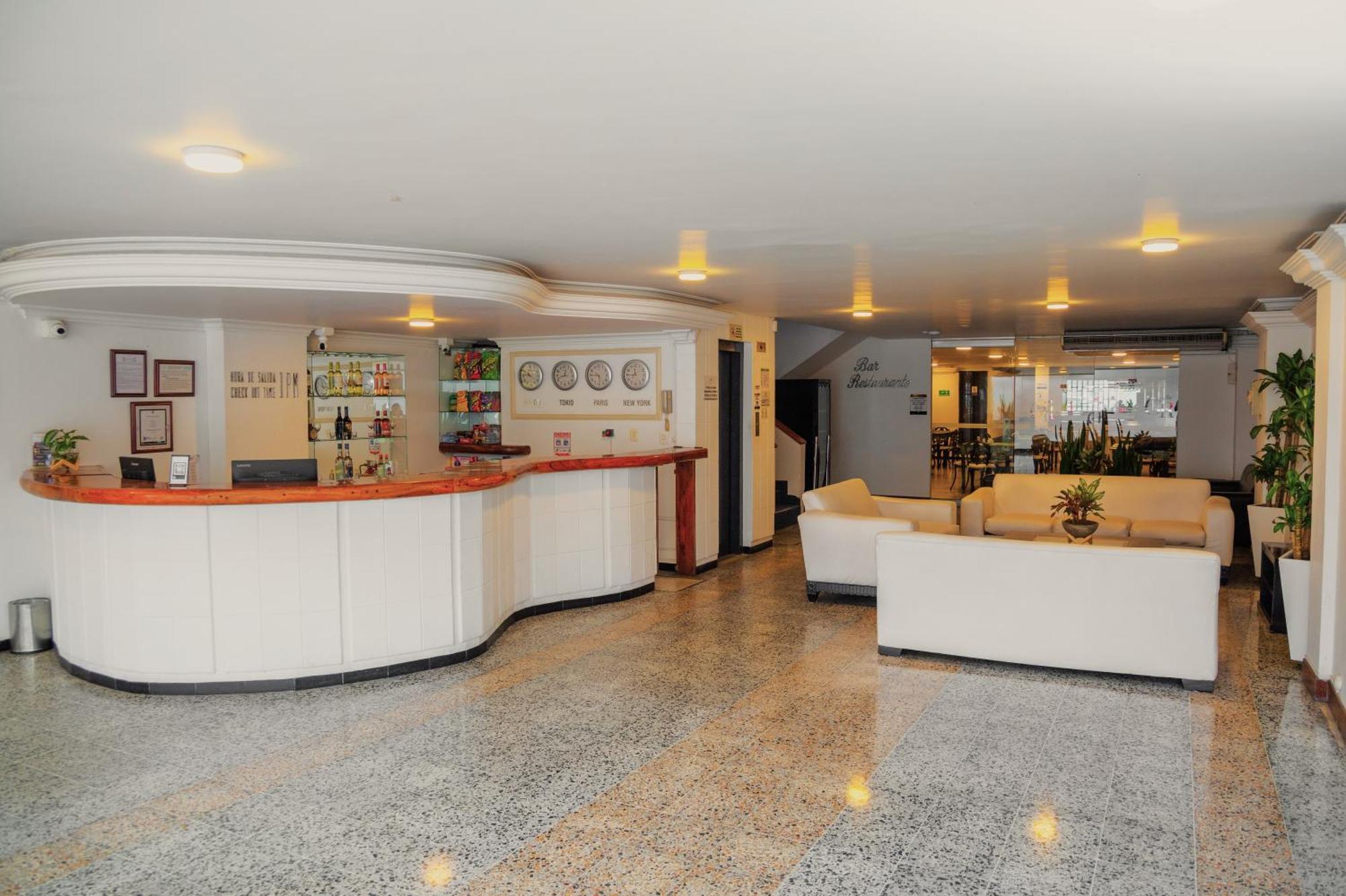 Tama Hotel Granada Real Cali Exterior foto